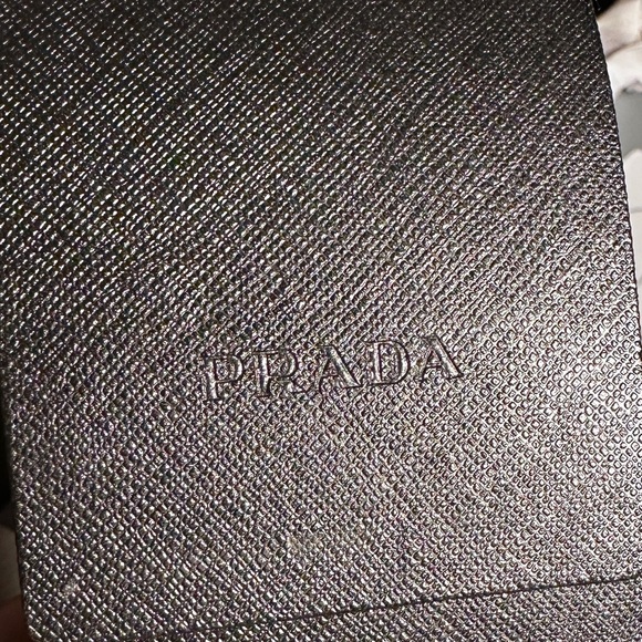 PRADA PR A51S 5AK4OC Gold Pink
Gradient Red 58 mm Women's Sunglasses - Picture 5 of 8